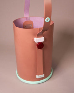 Pail 02 Bag: Tow Tow