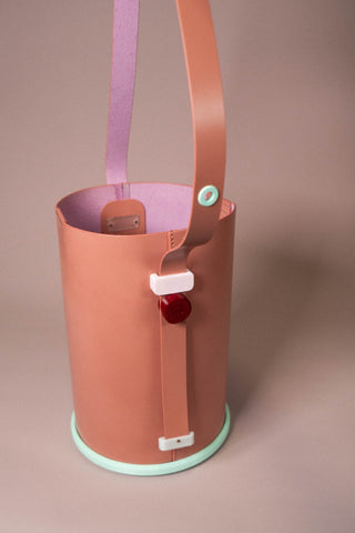 Pail 02 Bag: Tow Tow