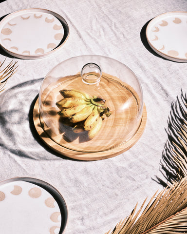 Cake Tray with Glass Cover